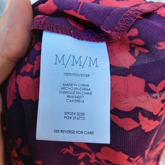 🌟 CAbi 3258 Cameo Plum Split layer Blouse Tank Top size medium - Picture 7 of 7